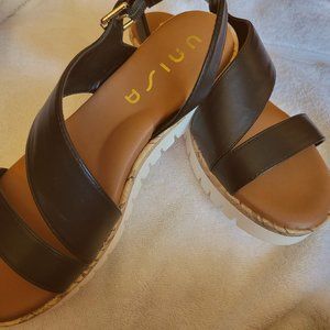 Unisa Sandals
